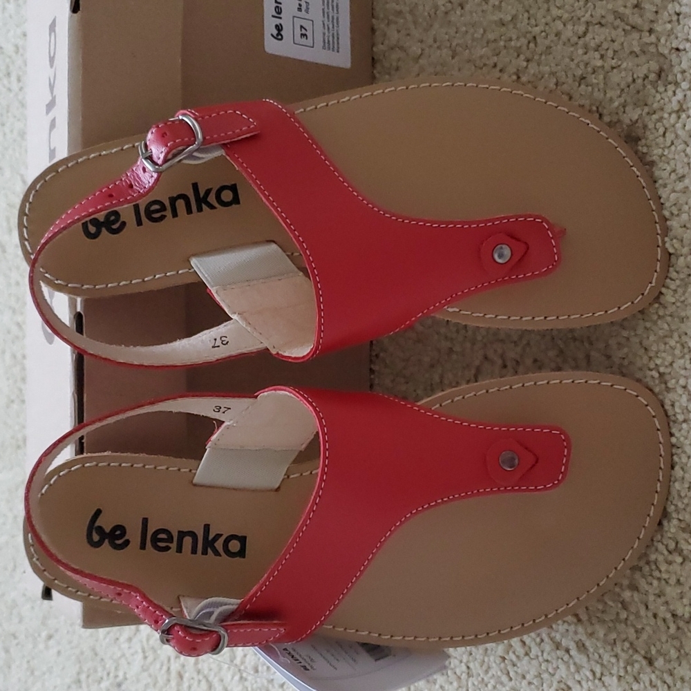 Be Lenka Promenade red sandals sz 37